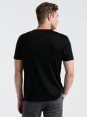 Playera Negra de Algodón con Cuello Redondo