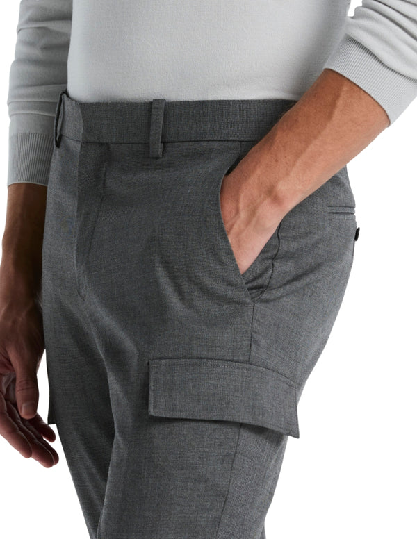 Pantalón Cargo Gris Lava Smoke con Corte Slim y Bolsillos Laterales