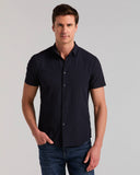 Camisa Slim Fit de manga corta con tejido seersucker