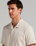 Camisa de manga corta con tejido jacquard seersucker