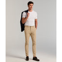 Pantalón Chino Hybrid Commuter Slim Tapered Color Trench Coat