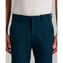 Pantalón Chino Hybrid Commuter Slim Tapered Color Sailor Blue