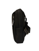 Backpack Tipo Bandolera Negra de Nylon con Bolsillo Frontal