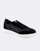 Tenis Negro Minimalista Casual Suela Blanca Contrastante