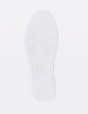 Tenis Negro Minimalista Casual Suela Blanca Contrastante