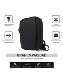 Backpack Negra de Nylon Diseño Versátil y Urbano