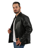 Chamarra Negra Tipo Action Leather Con Cierre Completo