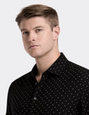 Camisa de Manga Corta Negra con Micro Estampado Foot Dot