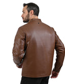 Chamarra Café Claro Tipo Action Leather con Cierre Completo