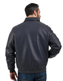 Chamarra Azul Marino Tipo Action Leather con Cuello Clásico